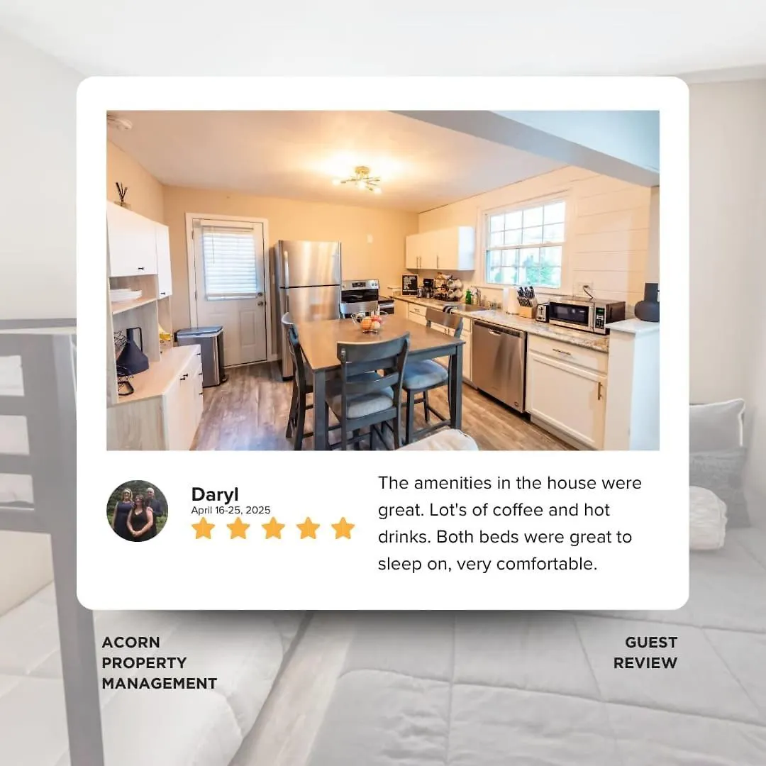 Sleeps 6-Full Kitchen-4 Beds-Big Couch-Officespace Nashville Apartment